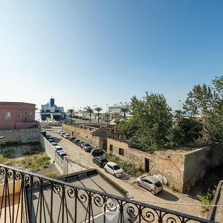 Port View Apartment Cagliari Exterior photo